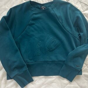 Nike Teal Dri-FIT Performance Cropped Pullover Sweatshirt - Size Medium